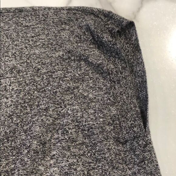 Gap Body Pure Sweater Poncho Marled Black Sz. One Size - Picture 5 of 8